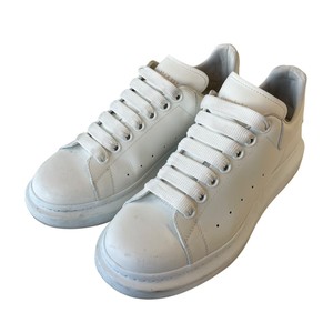 ALEXANDER McQUEEN