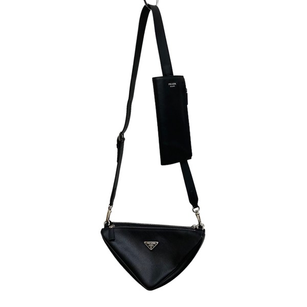 PRADA / プラダ