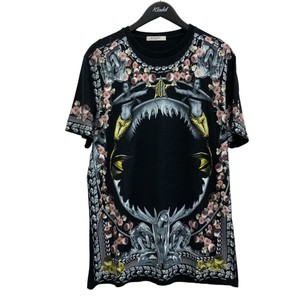 GIVENCHY