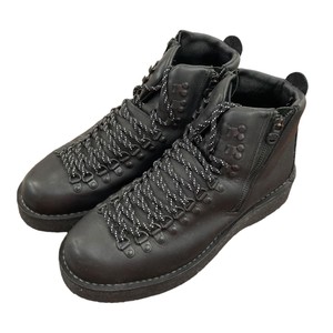 White Mountaineering×Danner