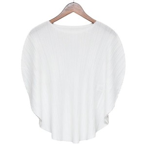 PLEATS PLEASE ISSEY MIYAKE