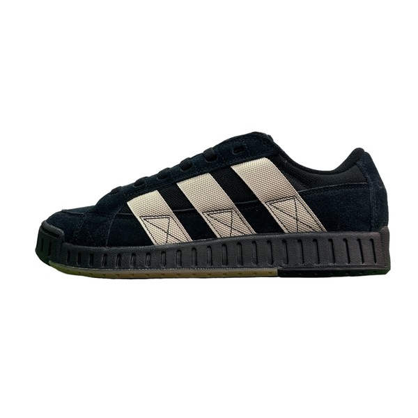 adidas / アディダス