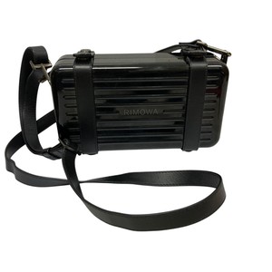 RIMOWA