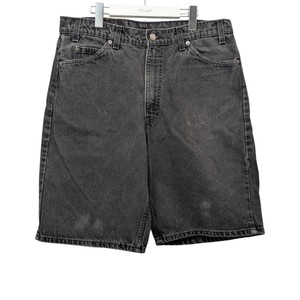 Levis